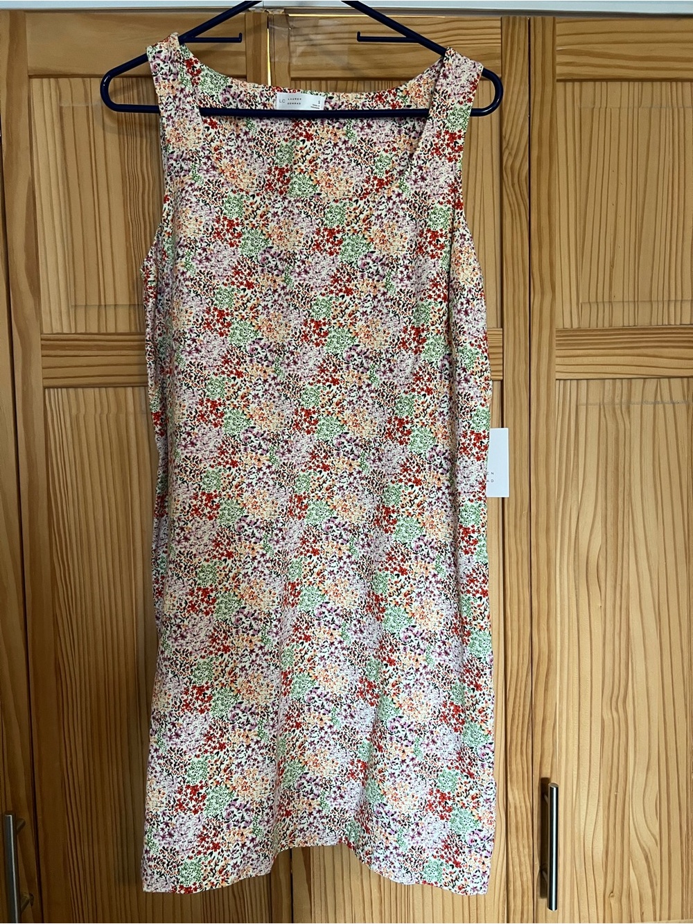 LC Lauren Conrad Cream Floral Sleeveless Shift Dress